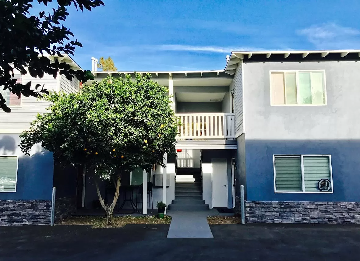 Property main image